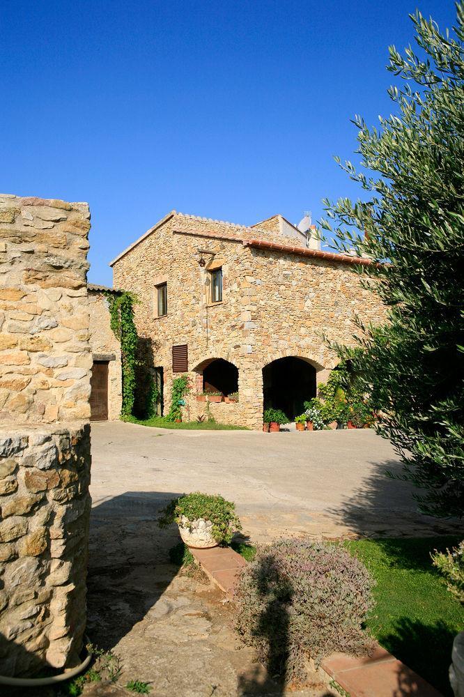 Allotjament i esmorzar Barrull-costa Brava-emporda 3*